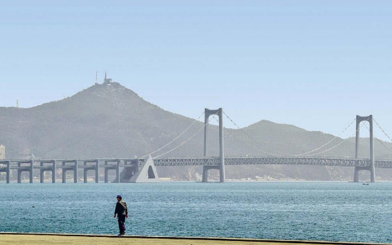 Иллюстрация к книге — Белый медведь в стране драконов [_218.jpg]