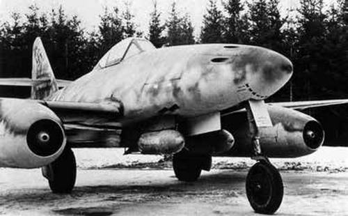 Иллюстрация к книге — Военная авиация Второй мировой войны [i_244.jpg]