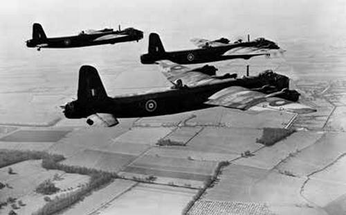 Иллюстрация к книге — Военная авиация Второй мировой войны [i_296.jpg]