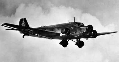 Иллюстрация к книге — Военная авиация Второй мировой войны [i_433.jpg]