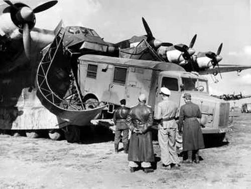 Иллюстрация к книге — Военная авиация Второй мировой войны [i_442.jpg]