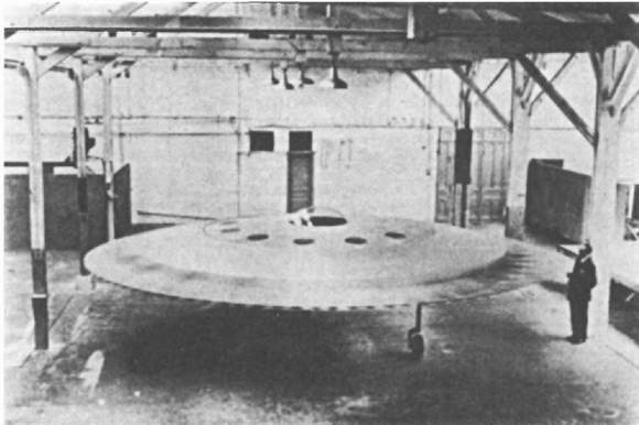 Иллюстрация к книге — Военно-морской шпионаж. История противостояния [i_029.jpg]