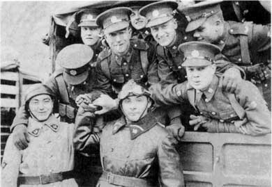 Иллюстрация к книге — Британская армия. 1939-1945. Северо-Западная Европа [i_060.jpg]