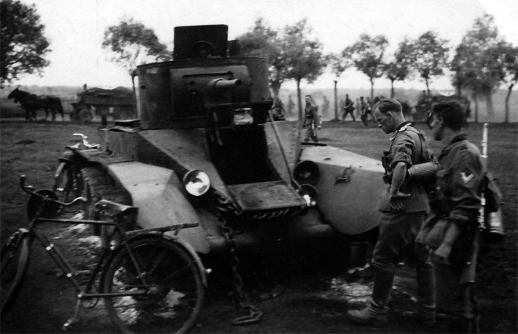 Иллюстрация к книге — Вторжение. 22 июня 1941 года [_127.jpg]