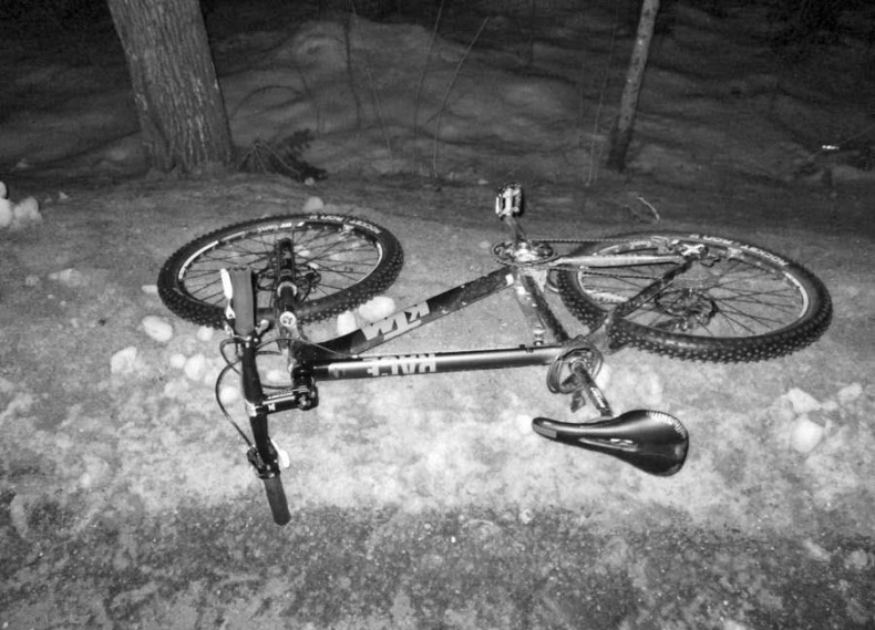 Иллюстрация к книге — Убийства, теракты, катастрофы. По следам кровавых преступлений [imgd8c9.jpg]