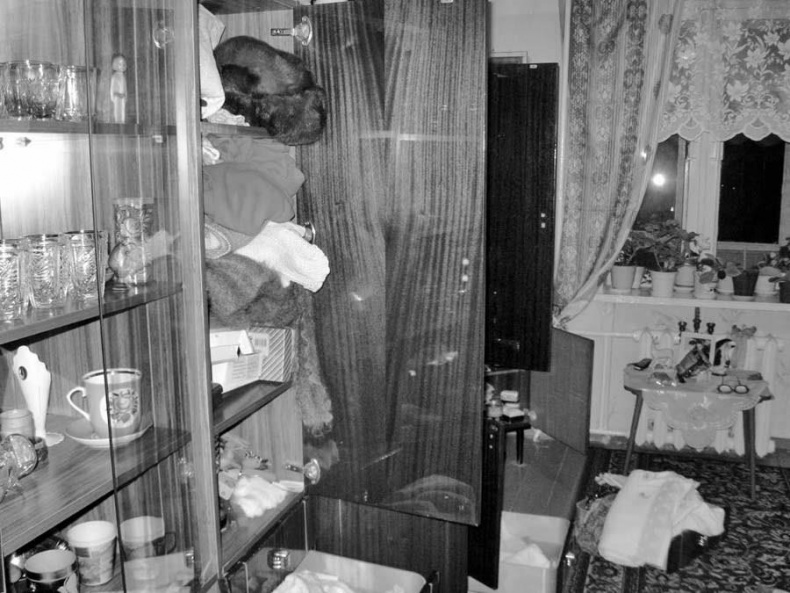 Иллюстрация к книге — Убийства, теракты, катастрофы. По следам кровавых преступлений [imgf60d.jpg]