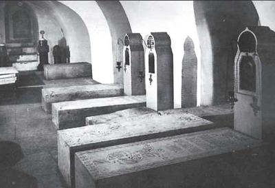 Иллюстрация к книге — Печальные ритуалы императорской России [i_028.jpg]