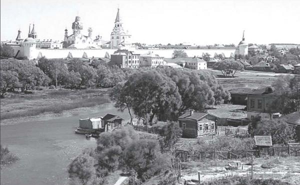 Иллюстрация к книге — Печальные ритуалы императорской России [i_031.jpg]