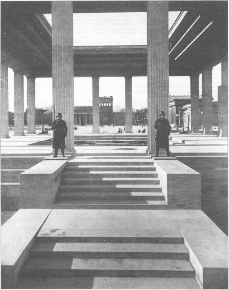 Иллюстрация к книге — Оккультные тайны Третьего рейха. Темные силы, освобожденные нацистами [i_061.jpg]