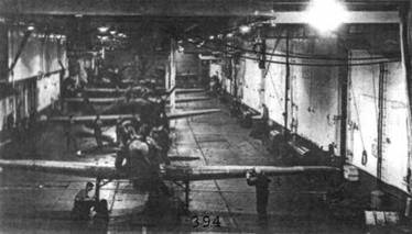 Иллюстрация к книге — Авианосцы, том 1 [pic_64.jpg]