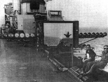 Иллюстрация к книге — Авианосцы, том [pic_149.jpg]