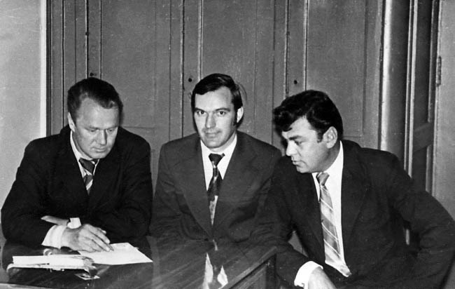 Иллюстрация к книге — Уголовный розыск. Петроград - Ленинград - Петербург [img_id062.jpg]