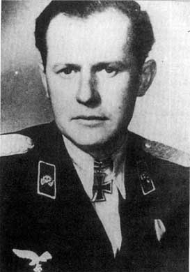 Иллюстрация к книге — Дивизия &quot;Герман Геринг&quot; [i_015.jpg]