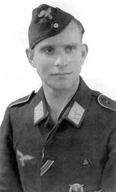 Иллюстрация к книге — Дивизия &quot;Герман Геринг&quot; [i_024.jpg]