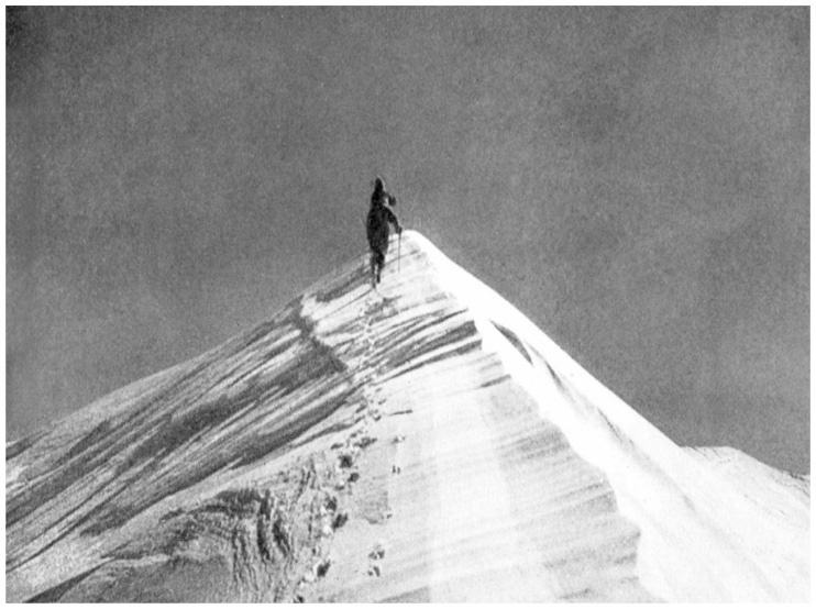 Иллюстрация к книге — Фредерик Кук на вершине континента. Возвращаем Мак-Кинли великому американцу [i_062.jpg]