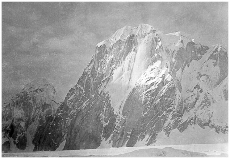 Иллюстрация к книге — Фредерик Кук на вершине континента. Возвращаем Мак-Кинли великому американцу [i_085.jpg]