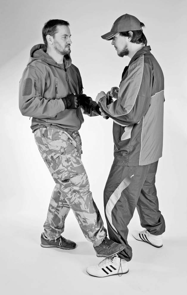 Иллюстрация к книге — Самозащита без оружия. Как победить в драке на улице, не владея боевыми искусствами [i_011.jpg]