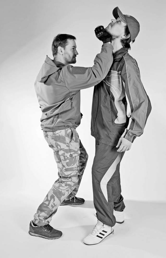 Иллюстрация к книге — Самозащита без оружия. Как победить в драке на улице, не владея боевыми искусствами [i_016.jpg]