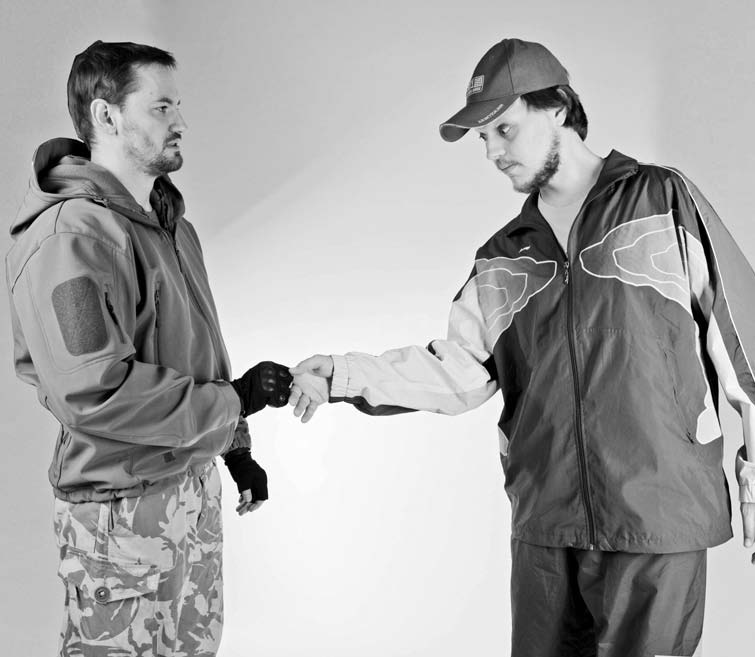 Иллюстрация к книге — Самозащита без оружия. Как победить в драке на улице, не владея боевыми искусствами [i_032.jpg]