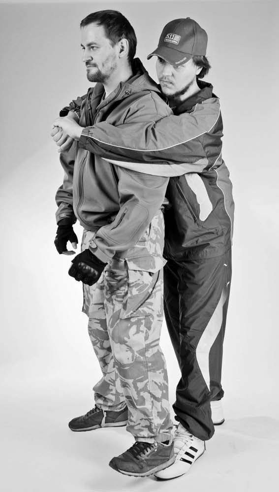 Иллюстрация к книге — Самозащита без оружия. Как победить в драке на улице, не владея боевыми искусствами [i_062.jpg]