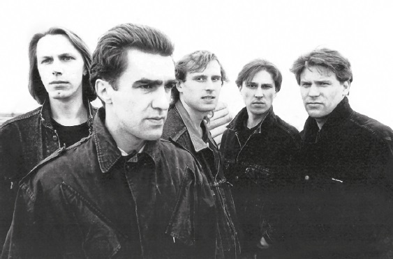 Иллюстрация к книге — Наутилус Помпилиус. Мы вошли в эту воду однажды [i_055.jpg]