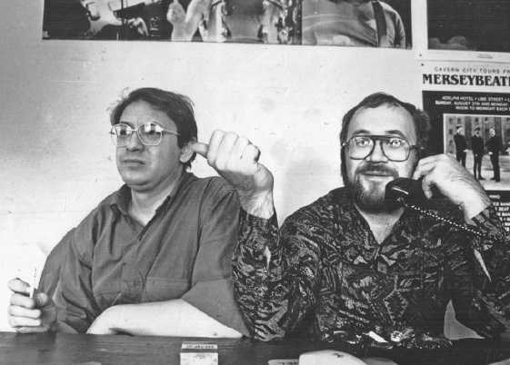 Иллюстрация к книге — Наутилус Помпилиус. Мы вошли в эту воду однажды [i_093.jpg]