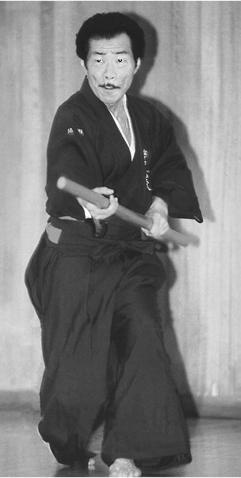 Иллюстрация к книге — Энциклопедия каратэ. История и философия, теория и практика, педагогические принципы и методики обучения [_70_fmt.jpg]