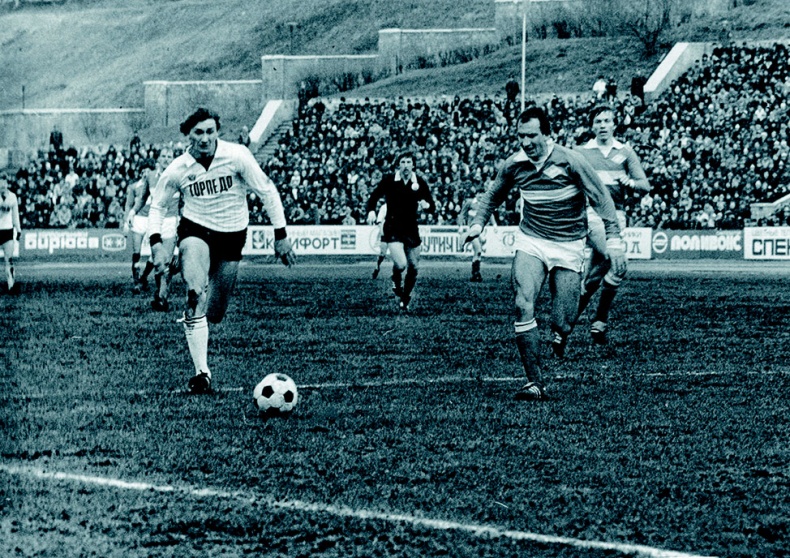 Иллюстрация к книге — Люди в черном. Непридуманные истории о судействе начистоту [i_013.jpg]