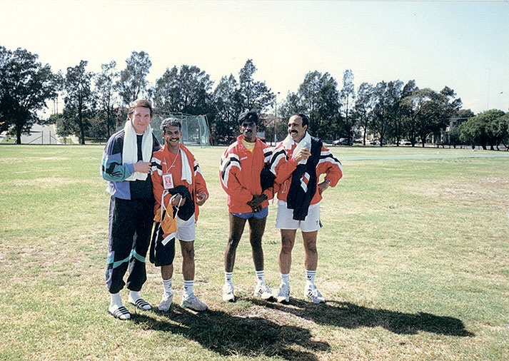 Иллюстрация к книге — Люди в черном. Непридуманные истории о судействе начистоту [i_055.jpg]