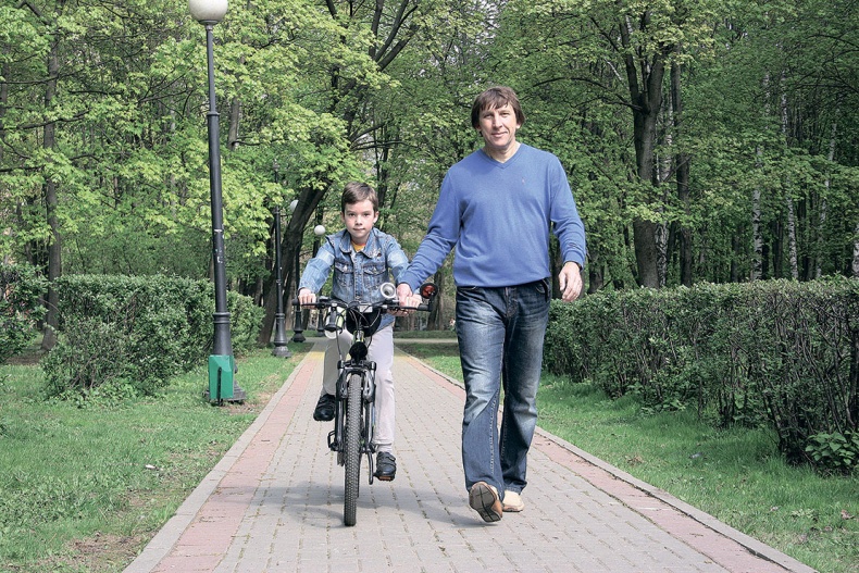 Иллюстрация к книге — Люди в черном. Непридуманные истории о судействе начистоту [i_081.jpg]