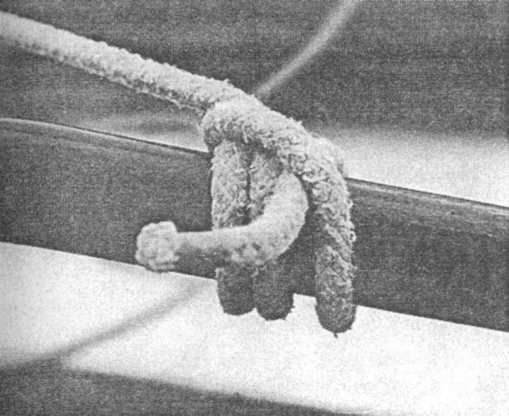 Иллюстрация к книге — Морские узлы в обиходе [pic_38.jpg]