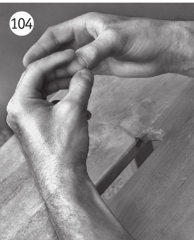 Иллюстрация к книге — 5 минут изометрических упражнений для тех, кто не отрывает попы от стула [autogen_ebook_id130.jpg]