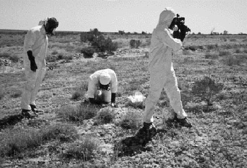 Иллюстрация к книге — "Мертвая рука". Неизвестная история холодной войны и ее опасное наследие [pic_38.jpg]