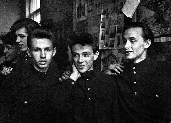 Иллюстрация к книге — Но кто мы и откуда [i_014.jpg]