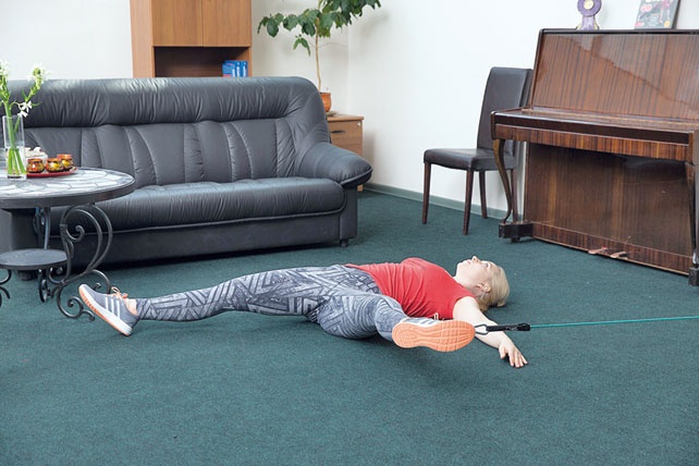 Иллюстрация к книге — Домашние уроки здоровья. Гимнастика без тренажеров [i_063.jpg]