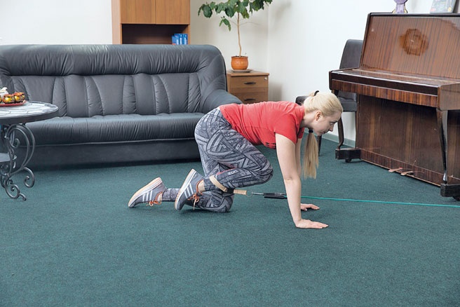 Иллюстрация к книге — Домашние уроки здоровья. Гимнастика без тренажеров [i_065.jpg]