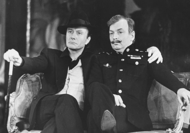 Иллюстрация к книге — Я везучий. Вспоминаю, улыбаюсь, немного грущу [i_091.jpg]