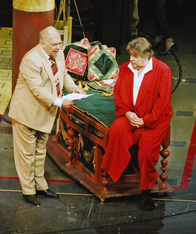 Иллюстрация к книге — Я везучий. Вспоминаю, улыбаюсь, немного грущу [i_102.jpg]