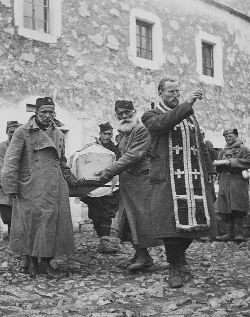 Иллюстрация к книге — Русский фактор. Вторая мировая война в Югославии. 1941-1945 [_09.jpg]