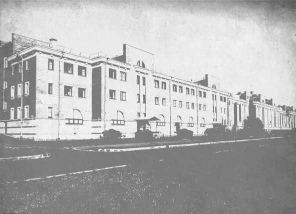 Иллюстрация к книге — Город без людей [i_001.jpg]