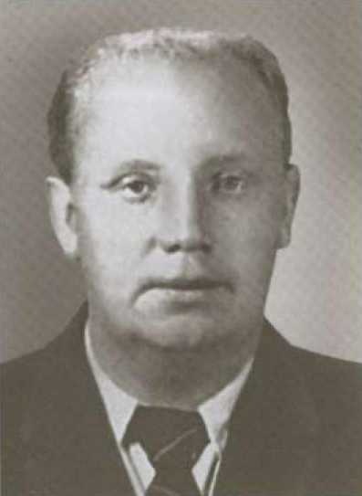 Иллюстрация к книге — Расплетин [i_033.jpg]