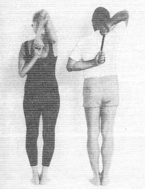 Иллюстрация к книге — Новая йога для тех, кому за 50: обратите вспять процессы старения. Руководство по йоге для людей среднего и старшего возраста [image29.jpg]