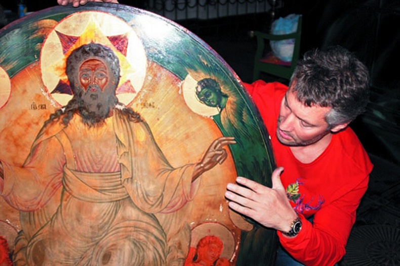 Иллюстрация к книге — Икона и человек [i_008.jpg]