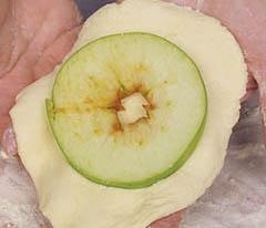 Иллюстрация к книге — Кулинарная коллекция. Шаг за шагом [desserts_07_4.jpg]