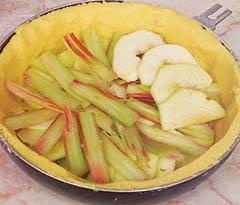 Иллюстрация к книге — Кулинарная коллекция. Шаг за шагом [desserts_08_4.jpg]