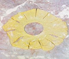 Иллюстрация к книге — Кулинарная коллекция. Шаг за шагом [desserts_16_3.jpg]