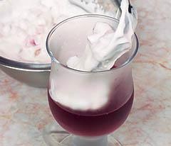 Иллюстрация к книге — Кулинарная коллекция. Шаг за шагом [desserts_35_5.jpg]