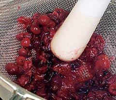 Иллюстрация к книге — Кулинарная коллекция. Шаг за шагом [desserts_41_3.jpg]