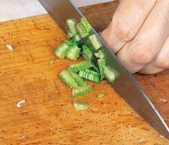 Иллюстрация к книге — Кулинарная коллекция. Шаг за шагом [snacks_17_2.jpg]