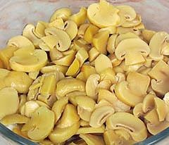 Иллюстрация к книге — Кулинарная коллекция. Шаг за шагом [snacks_28_4.jpg]